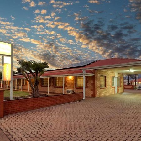 Charles Rasp Motor Inn & Cottages Broken Hill Buitenkant foto